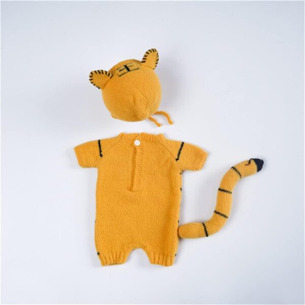51Yt93e48zL._AC_SL1001_c4de74d4-8101-44f9-bf55-3aa7ef82a3af Vemonllas Newborn Photography Props Outfits Girl Tiger Hat Romper Tail Newborn Boy Photoshoot Outfit Baby Photo Prop