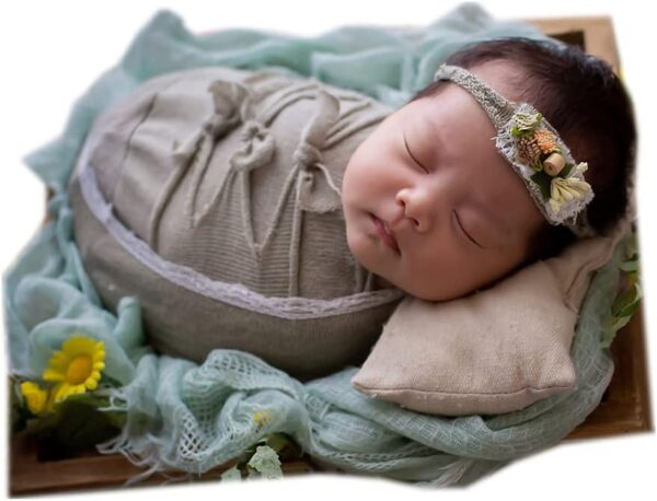 Vemonllas Newborn Photography Props Outfit Boy Girls Hat,Bow Wrap,Posing Aid Moon,Flower Headdress Baby Photo Props Pack of 5