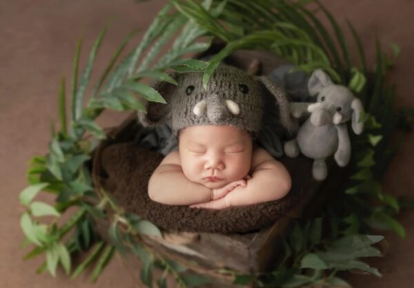 61WvEQfo-VL._AC_SL1500 Vemonllas Newborn Photography Wrap Stretch Blanket Baby Photo Props Mohair Elephant Hat Newborn Photoshoot Outfits